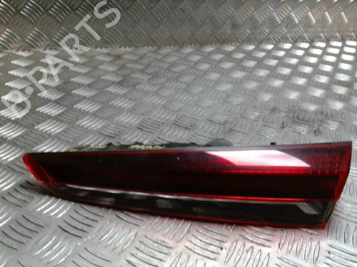 Used Right tailgate light Right tailgate light RENAULT CAPTUR II (HF_) E-TECH 145 (HFMU) (143 hp) 34724205 34724205