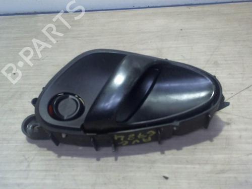 Venstre foran invendig håndtak CITROËN XSARA (N1) 1.9 D (68 hp) 25389767