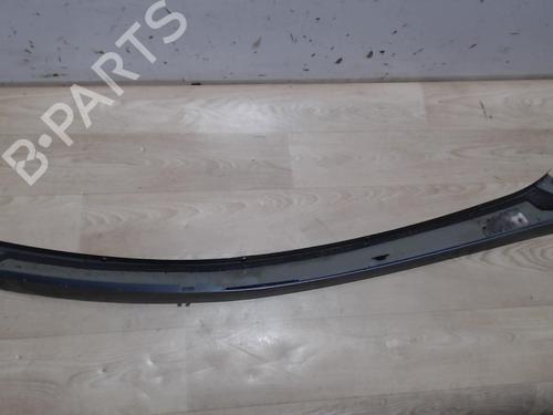 Used Front right wheel arch trim PEUGEOT 607 (9D, 9U) 2.2 HDi (133 hp) 25411689