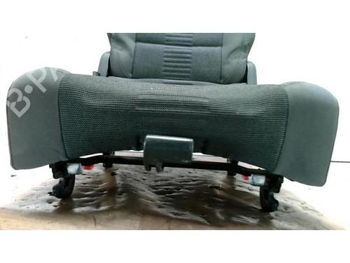 Rear seat VW TOURAN (1T1, 1T2) 2.0 TDI | BP25427917C17 