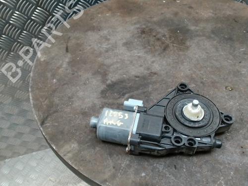 Used Left rear window motor Left rear window motor KIA VENGA (YN) 1.4 CRDi 90 (90 hp) 33739648 33739648