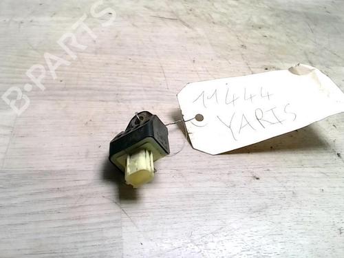 electronic-sensor-toyota-yaris-_p13_-2010-2011-2012-2013-2014-2015-2016-2017-2018-2019-2020-25422831 main image