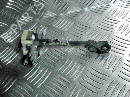 Used Hinge/Door check strap RENAULT TWINGO II (CN0_) 1.2 16V (CN04, CN0B) (75 hp) 31238494