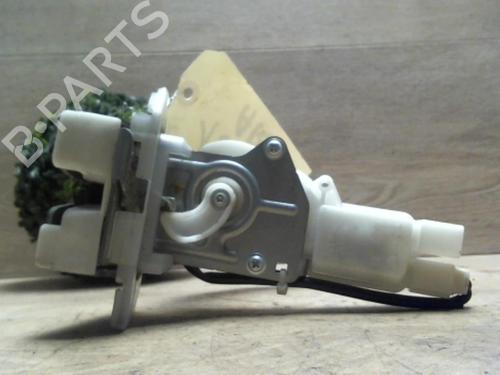 Used Tailgate lock SUZUKI SWIFT III (MZ, EZ) 1.3 DDiS (RS413D) (75 hp) 31232933