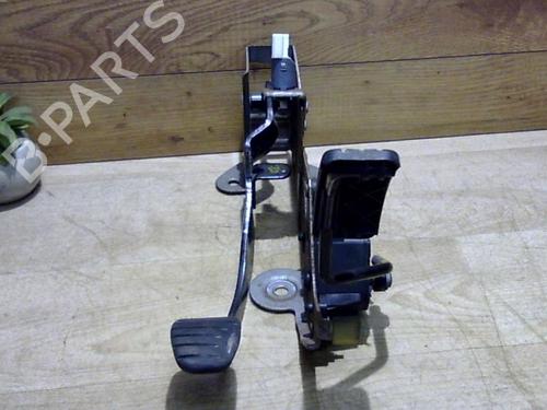 Pedal RENAULT KANGOO Express (FW0/1_) 1.5 dCi 85 (FW0K, FW0L, FW0B) (86 hp) 25383521