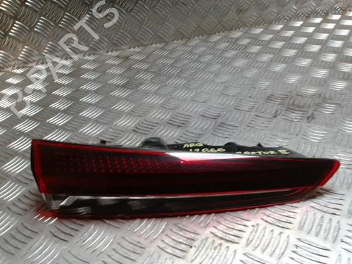 Used Left tailgate light Left tailgate light RENAULT CAPTUR II (HF_) E-TECH 145 (HFMU) (143 hp) 34724206 34724206