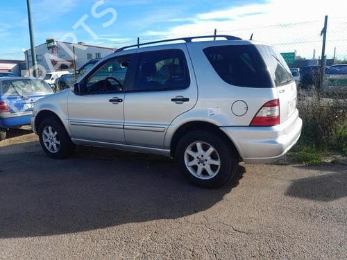 Front windshield wiper arm MERCEDES-BENZ M-CLASS (W163) ML 270 CDI (163.113) | BP28008255C143 