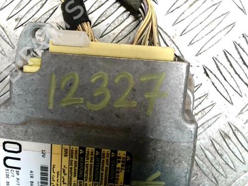 ECU airbags TOYOTA YARIS (_P9_) 1.4 D-4D (NLP90_, NLP90R) | BP31257381M53