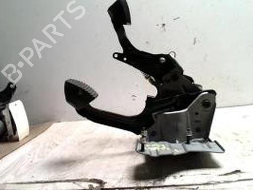 Used Pedal PEUGEOT 207 (WA_, WC_) 1.4 (73 hp) 25425619
