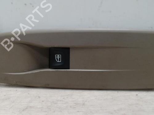 Used Right front window switch RENAULT MEGANE III Hatchback (BZ0/1_, B3_) 1.5 dCi (106 hp) 28536185