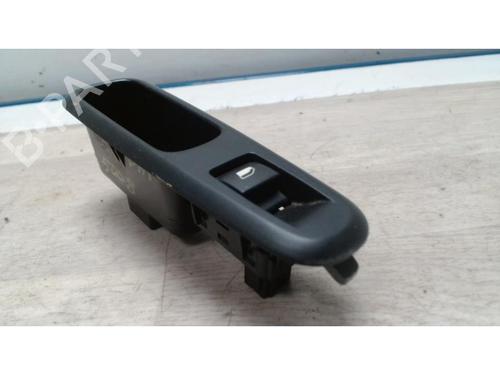Used Right rear window switch PEUGEOT 5008 (0U_, 0E_) 1.6 HDi (114 hp) 25420016