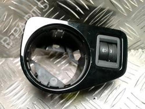 Used Switch VW GOLF VII (5G1, BQ1, BE1, BE2) 1.6 TDI (110 hp) 28504943