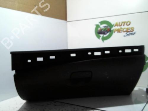Used Glove box RENAULT MEGANE III Grandtour (KZ0/1) 1.5 dCi (KZ09, KZ0D, KZ1G, KZ29, KZ14, KZ1W, KZ10, KZ1F,... (110 hp) 25400223