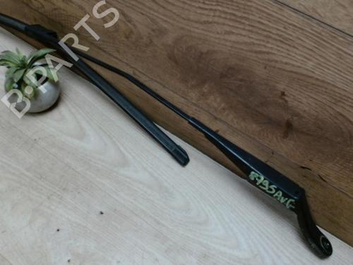 front-windshield-wiper-arm-peugeot-207-wa_-wc_-2006-2007-2008-2009-2010-2011-2012-2013-2014-2015-31234546 main image