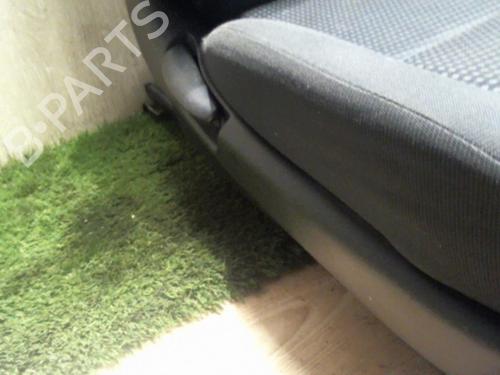 Right front seat HONDA CIVIC VII Hatchback (EU, EP, EV) 1.7 CTDi (EP4, EU9) | BP31226344C16