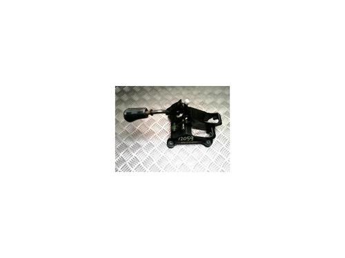 Used Gear lever TOYOTA COROLLA Verso (ZER_, ZZE12_, R1_) 2.2 D-4D (AUR10_, AUR10R) (136 hp) 25431446