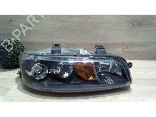 Used Right headlight FIAT PUNTO (188_) 1.2 16V 80 (188.233, .235, .253, .255, .333, .353, .639,... (80 hp) 25384101