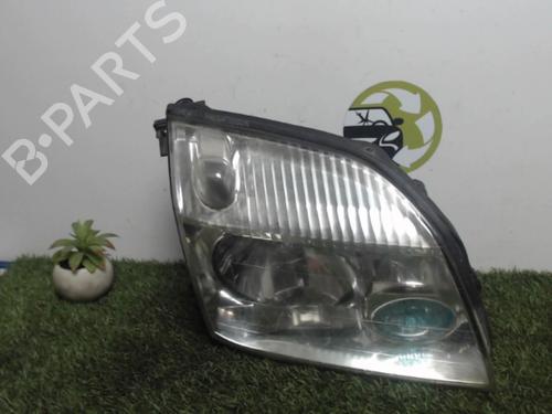 Used Right headlight NISSAN X-TRAIL I (T30) 2.2 dCi 4x4 (136 hp) 25393607