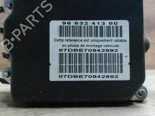 Used ABS pump CITROËN C4 I (LC_) 1.6 HDi (109 hp) 29381934