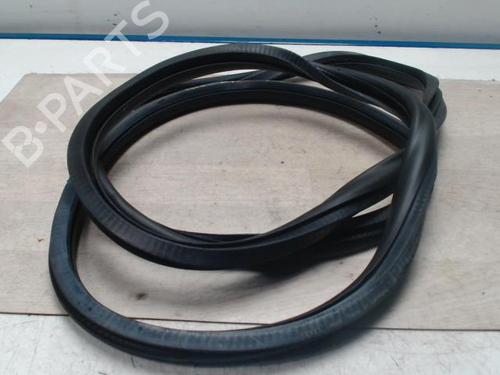 Used Rubber door seal AUDI A6 C6 Avant (4F5) 2.7 TDI (190 hp) 31220831