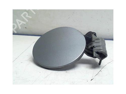 Used Fuel flap TOYOTA YARIS (_P9_) 1.4 D-4D (NLP90_, NLP90R) (90 hp) 25417720