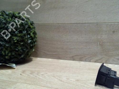 Right rear window switch BMW 1 (E87) 120 d | BP29553395I28 