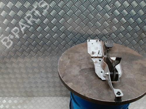 Used Break pedal Break pedal PEUGEOT 308 II (LB_, LP_, LW_, LH_, L3_) 1.6 HDi / BlueHDi 115 (115 hp) 33740581 33740581