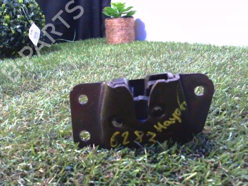 Used Tailgate lock HYUNDAI SANTA FÉ I (SM) 2.0 CRDi (113 hp) 25395894