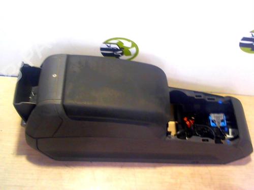 Bracciolo centrale FORD FOCUS C-MAX (DM2) 1.6 TDCi | BP25390686I20