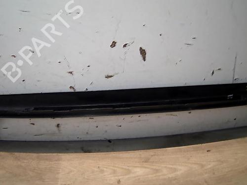 Used Front right panel ALFA ROMEO 147 (937_) 1.9 JTD 16V (937.AXG1B, 937.BXG1B) (126 hp) 25413697