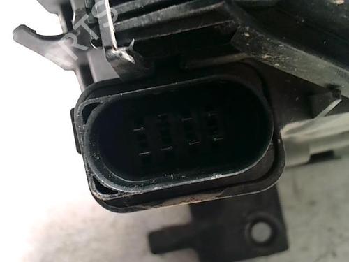 Left headlight VW POLO (6N2) 1.4 16V | BP28571453C28