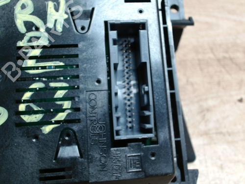 Used Display monitor OPEL ASTRA H (A04) 1.7 CDTI (L48) (100 hp) 31227567