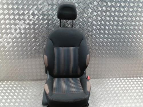 Beifahrersitz für PEUGEOT 208 I (CA_, CC_) 1.6 HDi (92 hp) 31228213