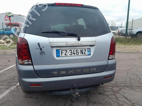 Washer pump SSANGYONG REXTON / REXTON II (GAB_) 2.7 Xdi | BP30502836E24 