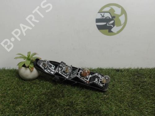 Used Licence plate light RENAULT SCÉNIC II (JM0/1_) 1.5 dCi (JM0F) (82 hp) 25394733