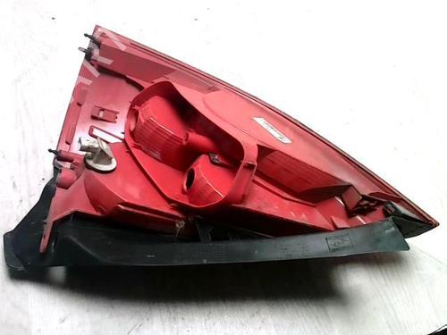 left-taillight-renault-megane-ii-bm01_-cm01_-2001-2002-2003-2004-2005-2006-2007-2008-2009-2010-2011-2012-31231051 main image