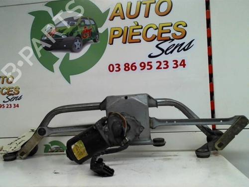 Motor limpia delantero FIAT SCUDO Van (220_) 1.9 D (69 hp) 25401387