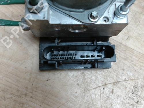 Used ABS pump RENAULT CLIO III (BR0/1, CR0/1) 1.5 dCi (BR17, CR17) (86 hp) 31229669