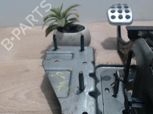 Pedal PEUGEOT 307 CC (3B) 2.0 16V | BP31218511I4 