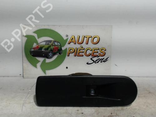 Used Right front window switch RENAULT CLIO IV (BH_) 1.5 dCi 75 (75 hp) 25398803