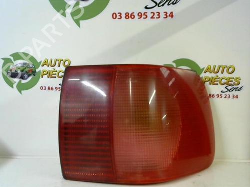 Used Right taillight AUDI 80 B4 Saloon (8C2) 1.9 TDI (90 hp) 30666196