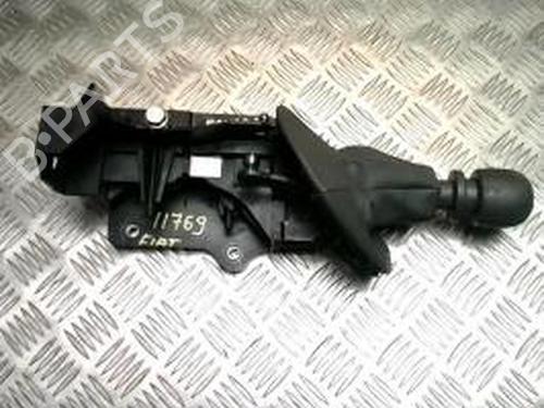 Used Gear lever FIAT PANDA (169_) 1.2 (169.AXB11, 169.AXB1A) (60 hp) 25833433