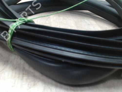 Used Rubber door seal CITROËN C3 II (SC_) 1.6 HDi 90 (90 hp) 27681446