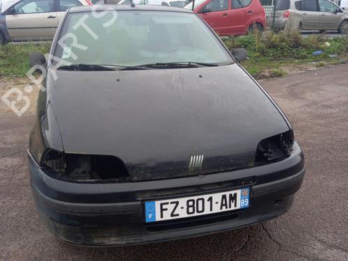 Used Parts FIAT PUNTO (176_)  60 1.2 (176AP, 176AR, 176AQ, 176BB)  4556359