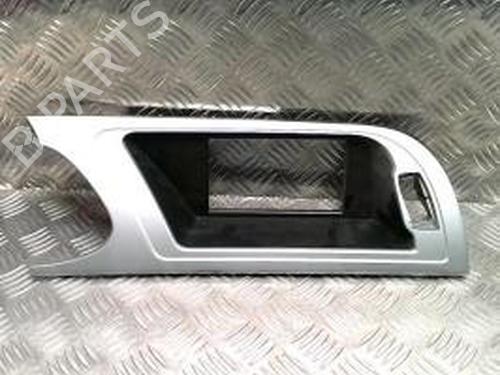 Midtkonsoll AUDI A4 B8 Avant (8K5) 3.0 TDI quattro (240 hp) 25833477