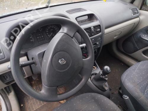 Left front fog light RENAULT CLIO II (BB_, CB_) 1.5 dCi (B/CB07) | BP31257318C30 