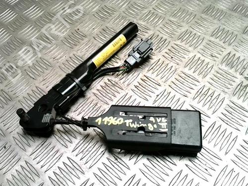 Used Seat buckle RENAULT TWINGO II (CN0_) 1.2 16V (CN04, CN0B) (75 hp) 31362115