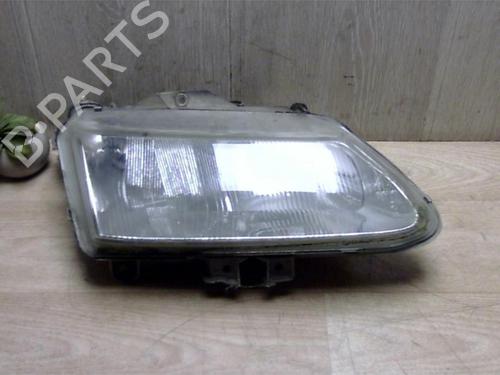 Used Right headlight RENAULT ESPACE III (JE0_) 2.2 12V TD (JE0E, JE0H, JE0P) (113 hp) 25413366