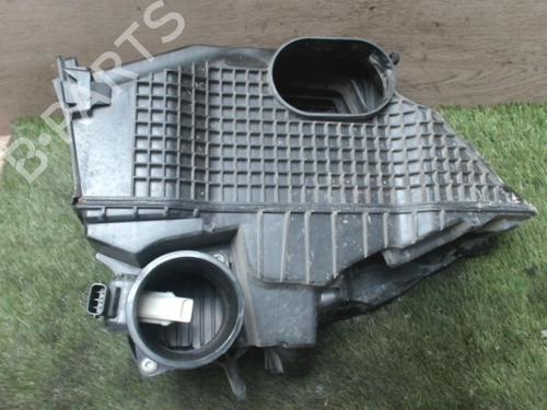 Used Air filter box Air filter box RENAULT CLIO IV (BH_) 1.5 dCi 90 (90 hp) 33748841 33748841