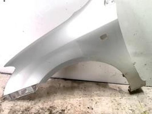 Forkjerm venstre TOYOTA COROLLA (_E12_) 1.4 D (NDE120_, NDE120R) (90 hp) 25428972